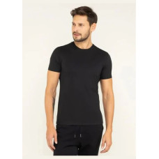 Футболка Levi's чорна 001170