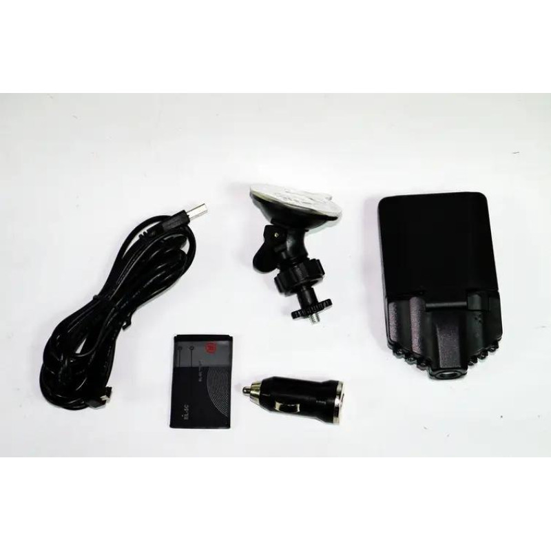 Автомобільний відеореєстратор HD 198 DVR (LCD 2,4) зйомка день/ніч кут огляду 120 автореєстратор складаний 2.2  Чорний